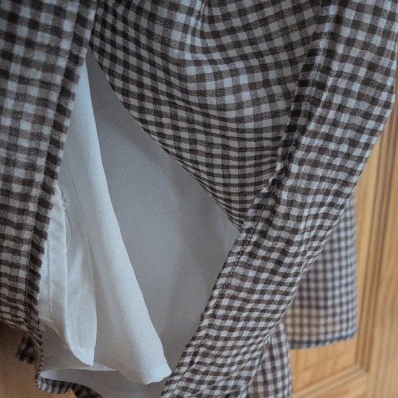 Checkered Romper - Picture 8 of 13